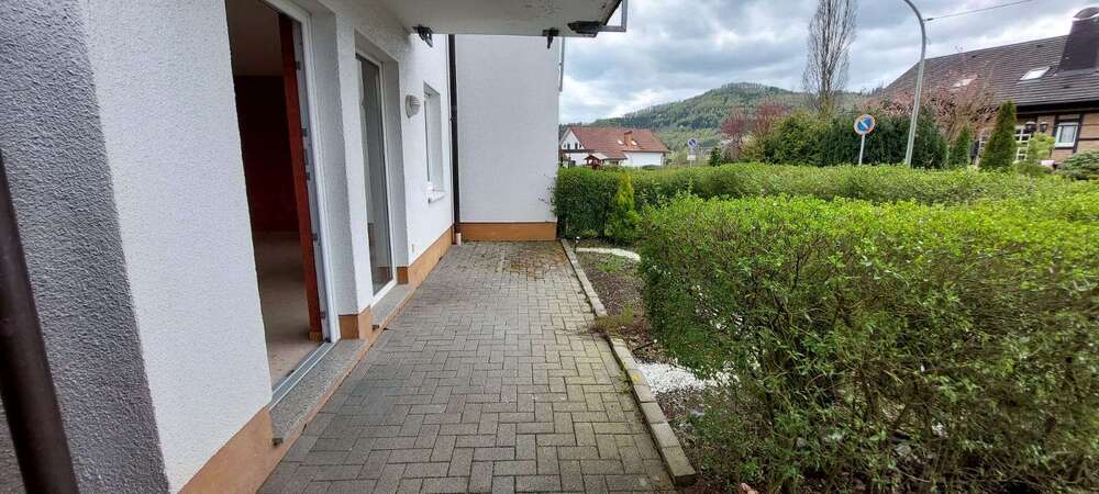 Etagenwohnung Bad Laasphe - 3 Zimmer, 73 m&sup2;, 380&euro; | Angebot:26243930