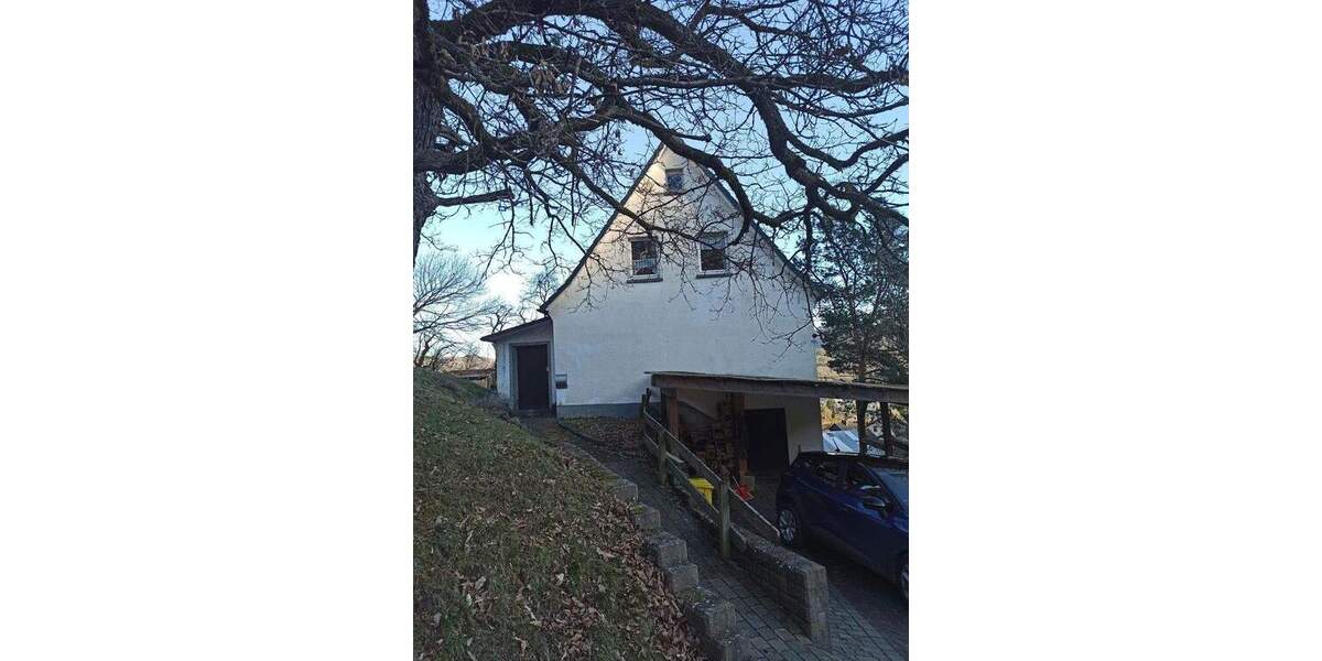 Einfamilienhaus Bad Laasphe - 6 Zimmer, 93 m&sup2;, 120.000&euro; | Angebot:25760450