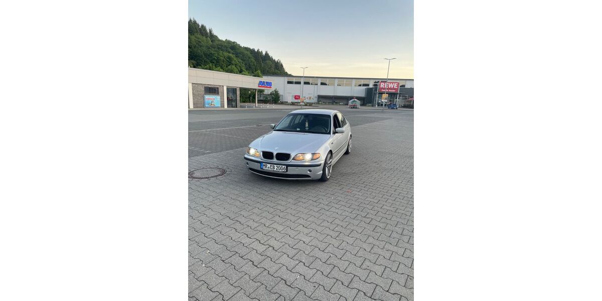 BMW 318 204.000 km 2.400 &euro; Lohra 35102