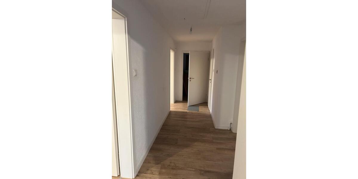 Dachgeschoßwohnung Gladenbach - 2 Zimmer, 70 m&sup2;, 550&euro; | Angebot:26490242