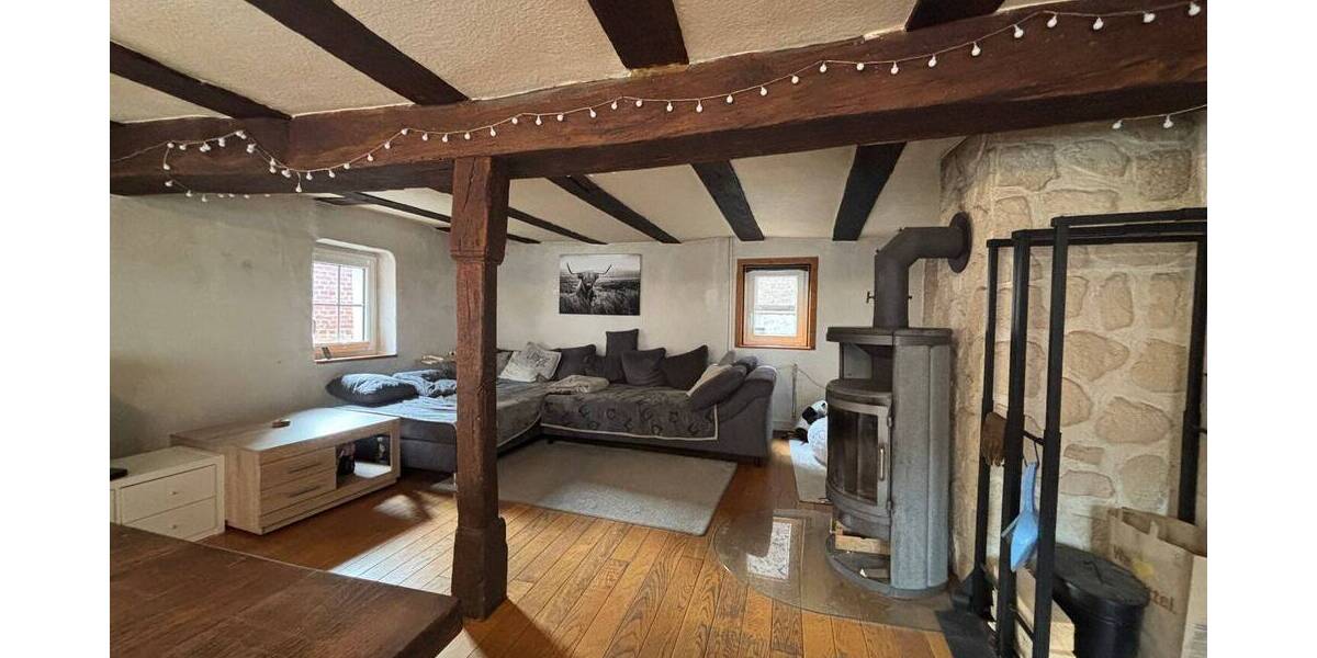 Einfamilienhaus Gilserberg / Sachsenhausen Sachsenhausen - 4 Zimmer, 143 m&sup2;, 205.000&euro; | Angebot:25689243