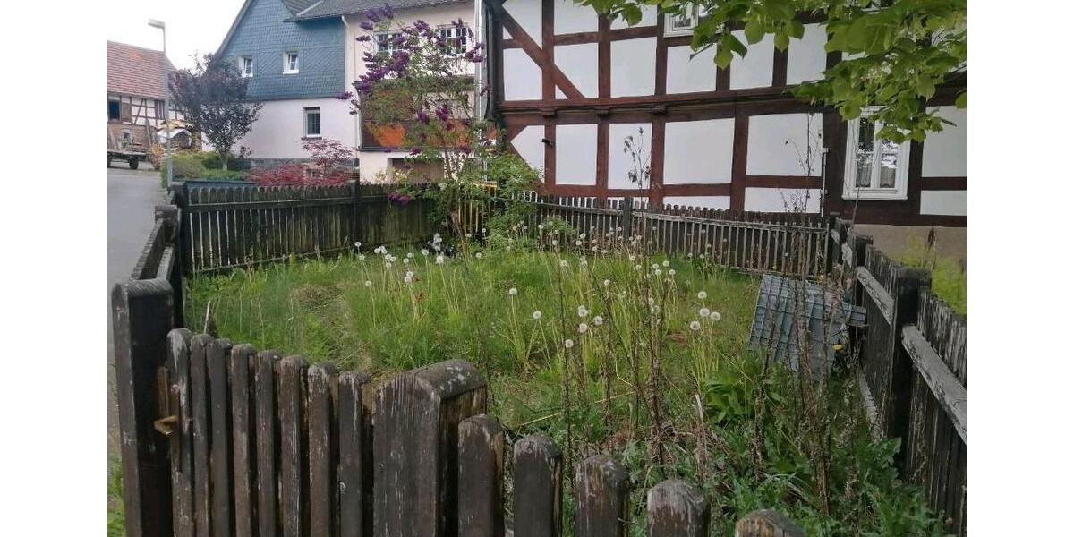 Etagenwohnung Frankenberg (Eder) - 7 Zimmer, 120 m&sup2;, 95.000&euro; | Angebot:26534697