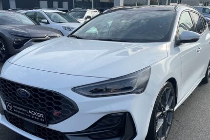 Ford Focus 6.901 km 35.590 &euro; Marburg 35043