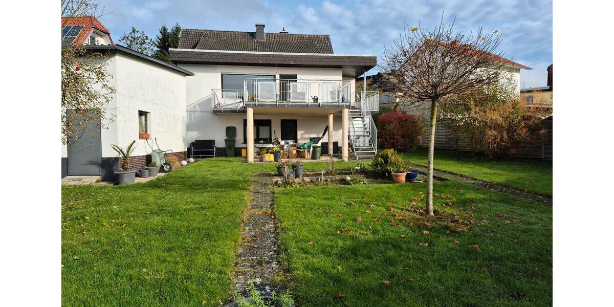 Mehrfamilienhaus, Wohnhaus Burgwald - 8 Zimmer, 159 m&sup2;, 345.000&euro; | Angebot:23595903
