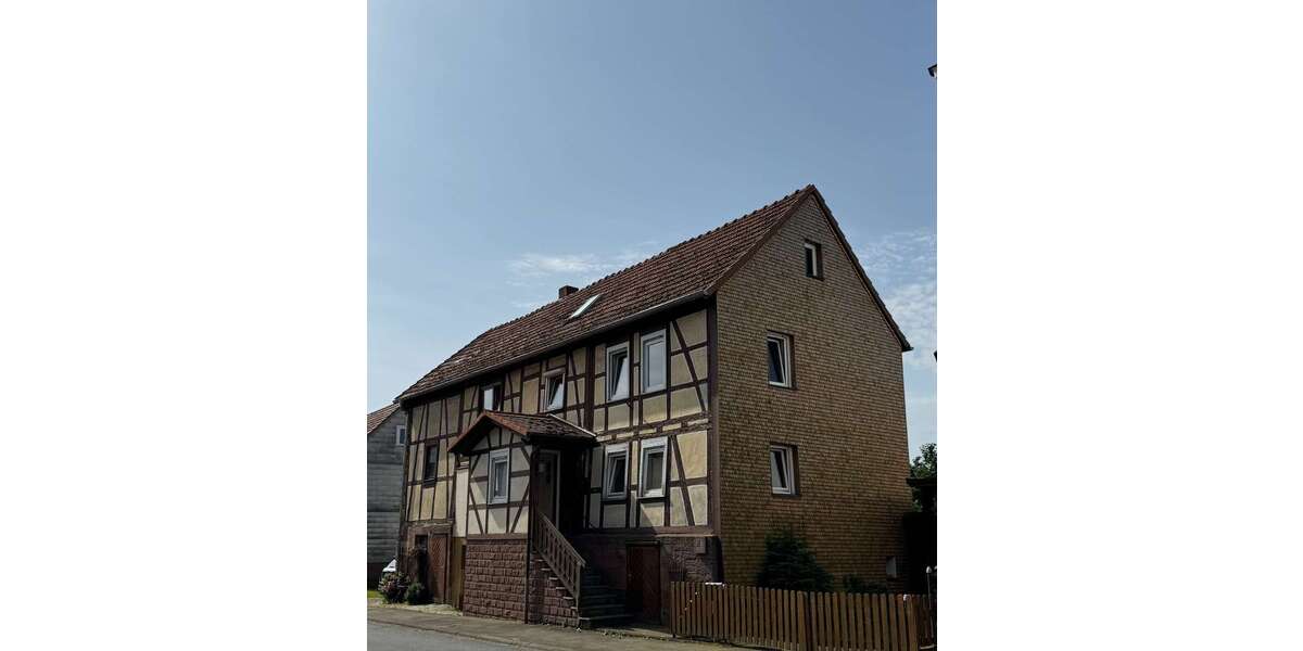 Einfamilienhaus Stadtallendorf - 5 Zimmer, 120 m&sup2;, 79.900&euro; | Angebot:26395698