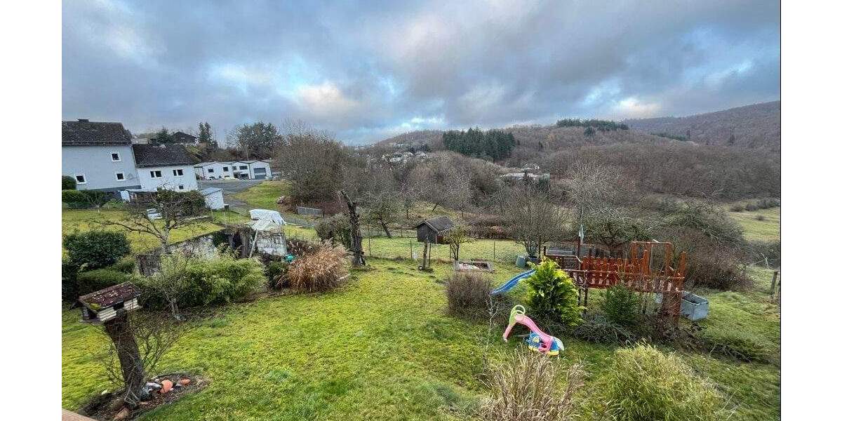 Einfamilienhaus Siegbach Tringenstein - 6 Zimmer, 160 m&sup2;, 159.500&euro; | Angebot:25667790