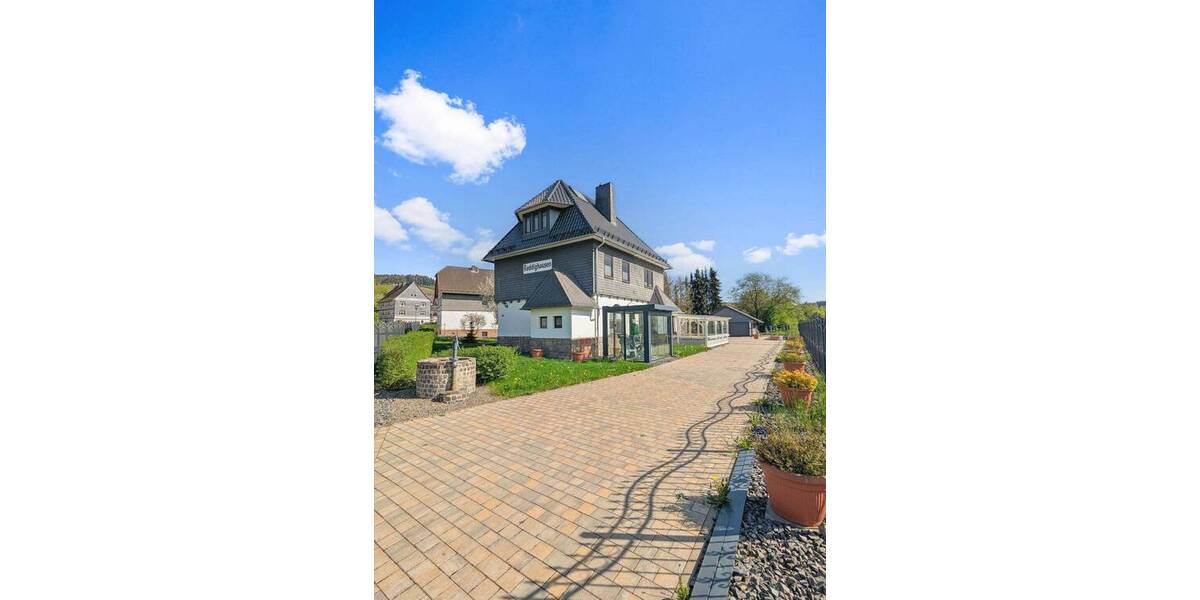 Einfamilienhaus Hatzfeld (Eder) Reddighausen - 7 Zimmer, 203 m&sup2;, 349.000&euro; | Angebot:25663934