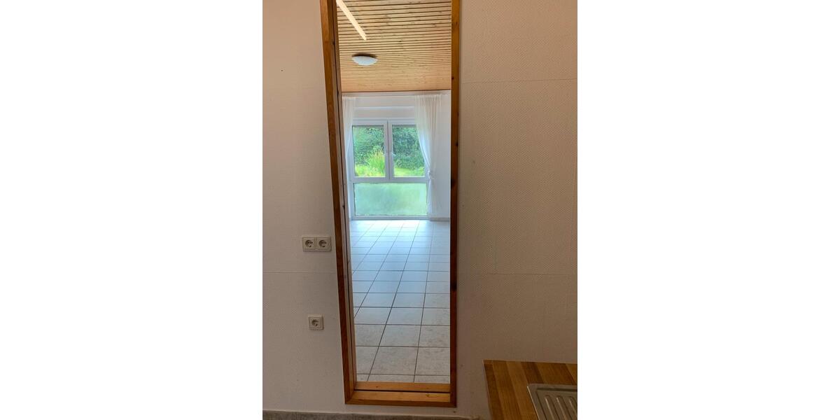 Etagenwohnung Münchhausen - 1 Zimmer, 40 m&sup2;, 260&euro; | Angebot:25043536