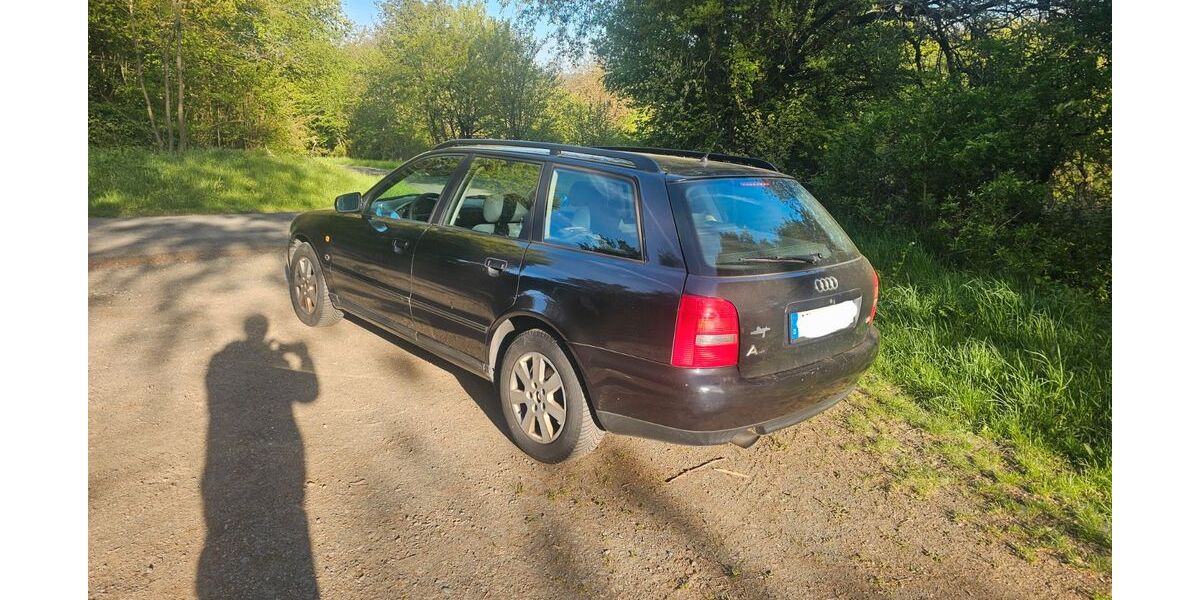 Audi A4 229.000 km 1.500 &euro; Hohenahr 35644