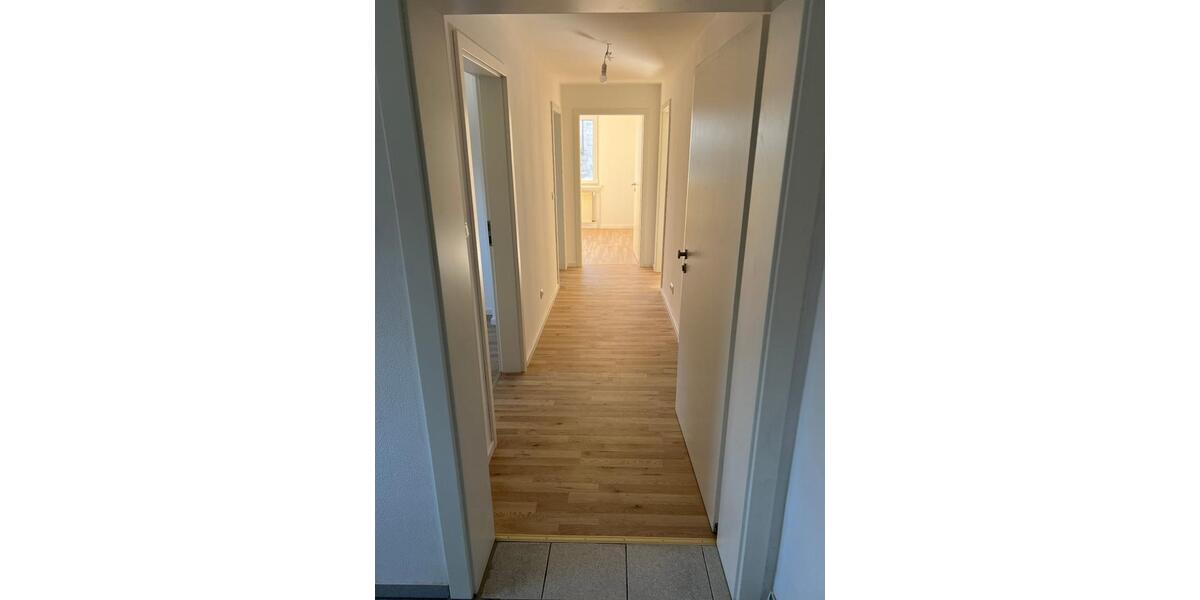 Etagenwohnung Breidenbach - 3 Zimmer, 68 m&sup2;, 550&euro; | Angebot:26007440