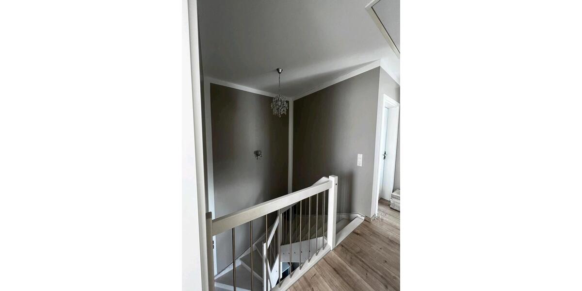 Doppelhaushälfte Bad Laasphe - 4 Zimmer, 109 m&sup2;, 379.000&euro; | Angebot:27220951