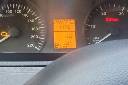 Mercedes-Benz Vito 2.460 km 5.000 &euro; Gemünden (Felda) 35329