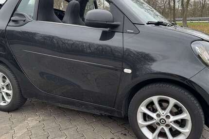 Smart forTwo 71.279 km 9.790 &euro; Staufenberg 35460