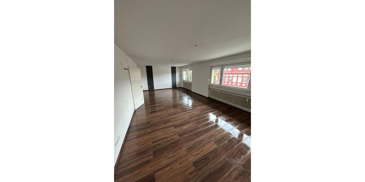 Mehrfamilienhaus, Wohnhaus Neustadt (Hessen) - 10 Zimmer, 620 m&sup2;, 405.000&euro; | Angebot:26120239