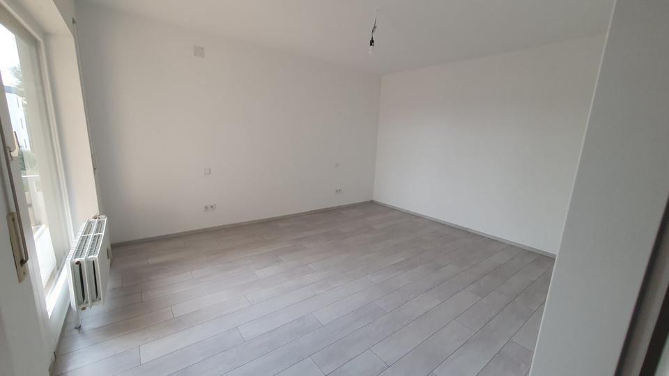 Etagenwohnung Marburg Marbach - 3 Zimmer, 97 m&sup2;, 1.200&euro; | Angebot:25655284