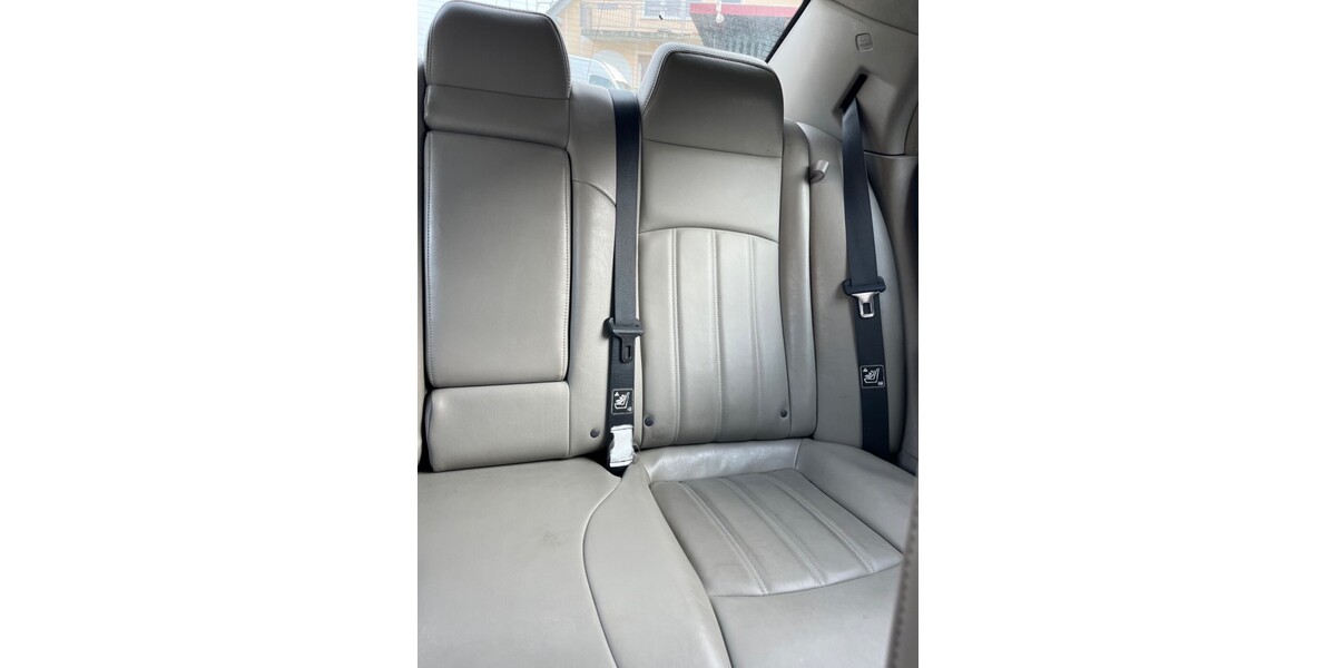 Chrysler 300C 227.225 km 1.900 &euro; Gilserberg 34630