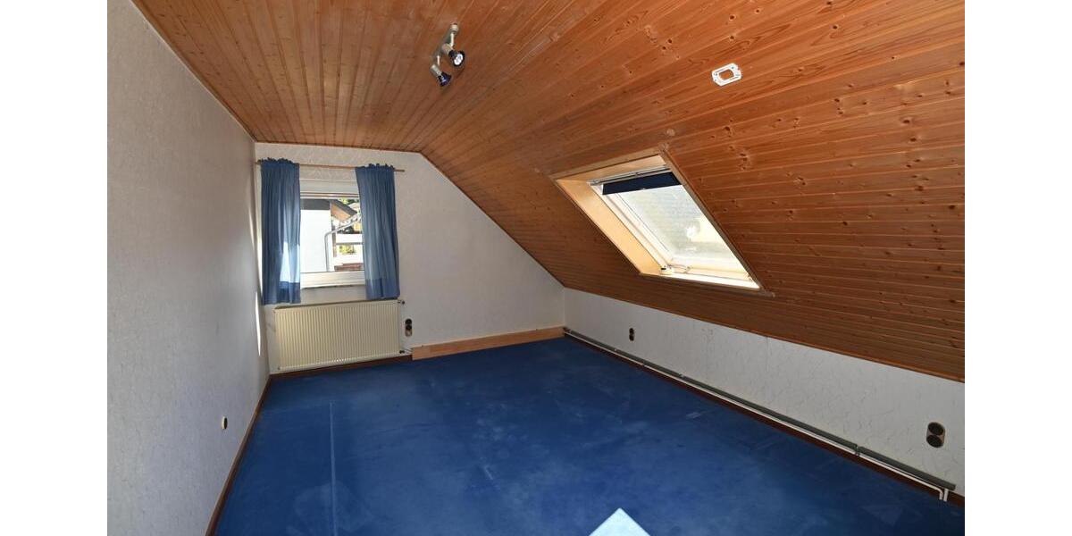 Einfamilienhaus Burgwald - 6 Zimmer, 148 m&sup2;, 229.000&euro; | Angebot:26023086