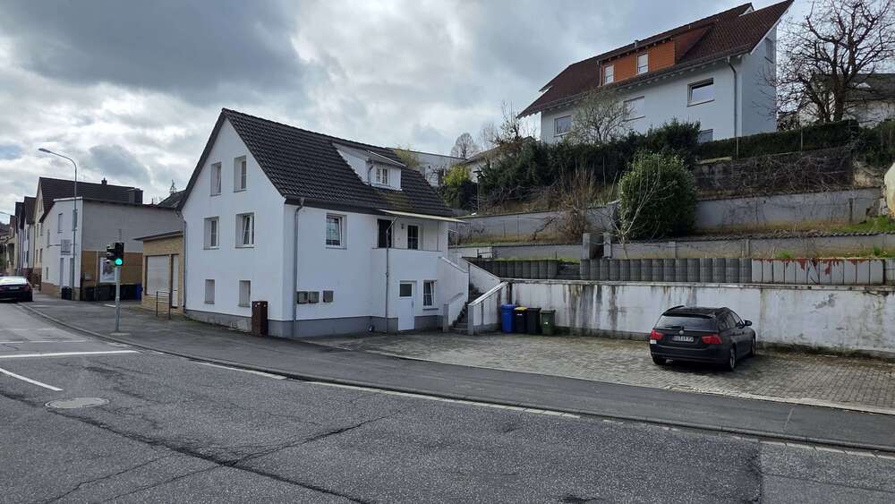 Einfamilienhaus Biebertal - 3 Zimmer, 75 m&sup2;, 149.500&euro; | Angebot:26214728